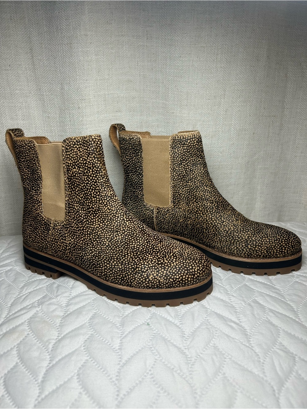 Madewell Chelsea Ankle Boots Brown Beige Spotted Leather Lug Sole Pull Tab Women